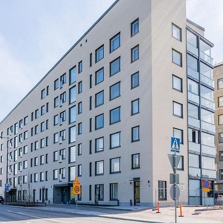 Cozy Apartment Right Next To Metro Station Espoo Esterno foto